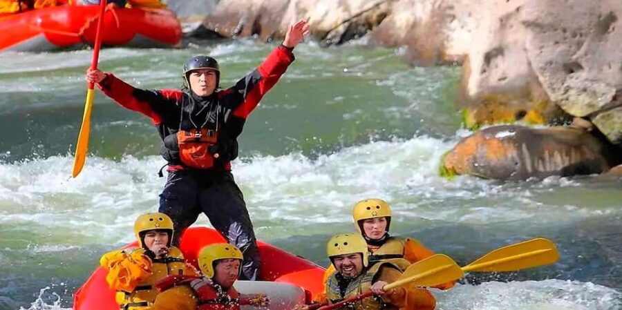 arequipa-rafting-on-the-chili-river-adrenaline-rush