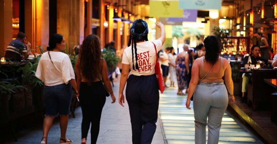 athens-at-twilight-night-tour-with-drinks-and-meze-dishes