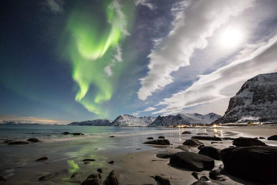 aurora-lofoten-northern-lights-centre-visit