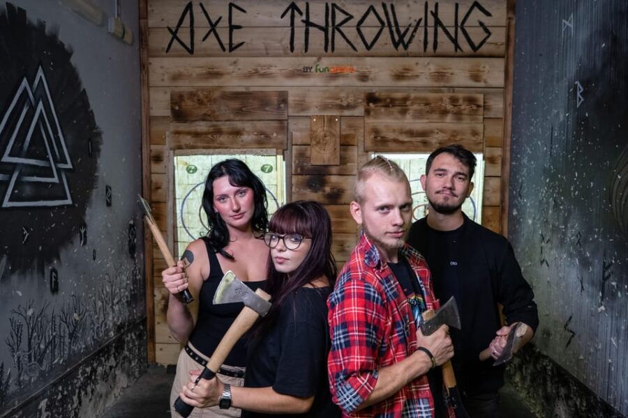 axe-throwing-in-fun-arena-in-the-centre-of-prague