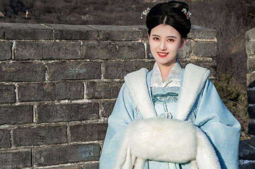 badaling-great-wall-official-hanfu-experience-rental