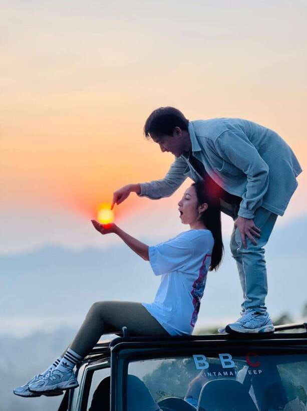 bali-sunrise-by-4wd-jeep-with-photografer