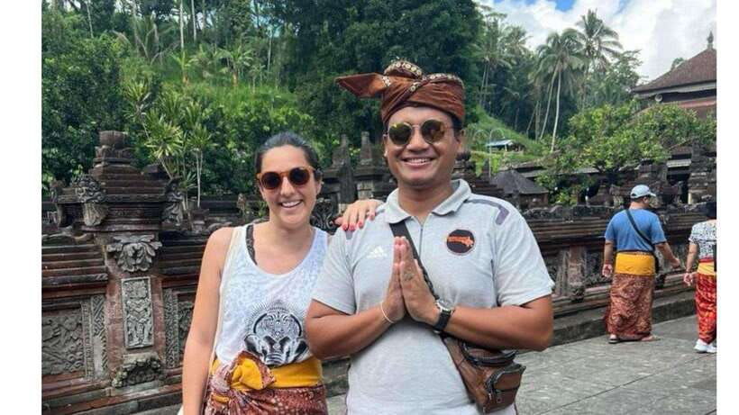 bali-swing-waterfall-and-temple-tour-with-hotel-pickup