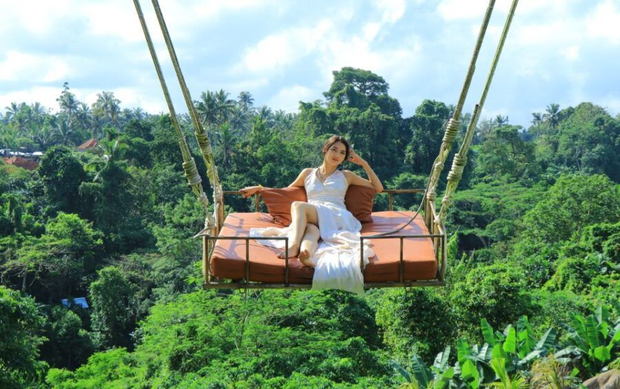 bali-ubud-swing-white-water-rafting-with-private-transfer