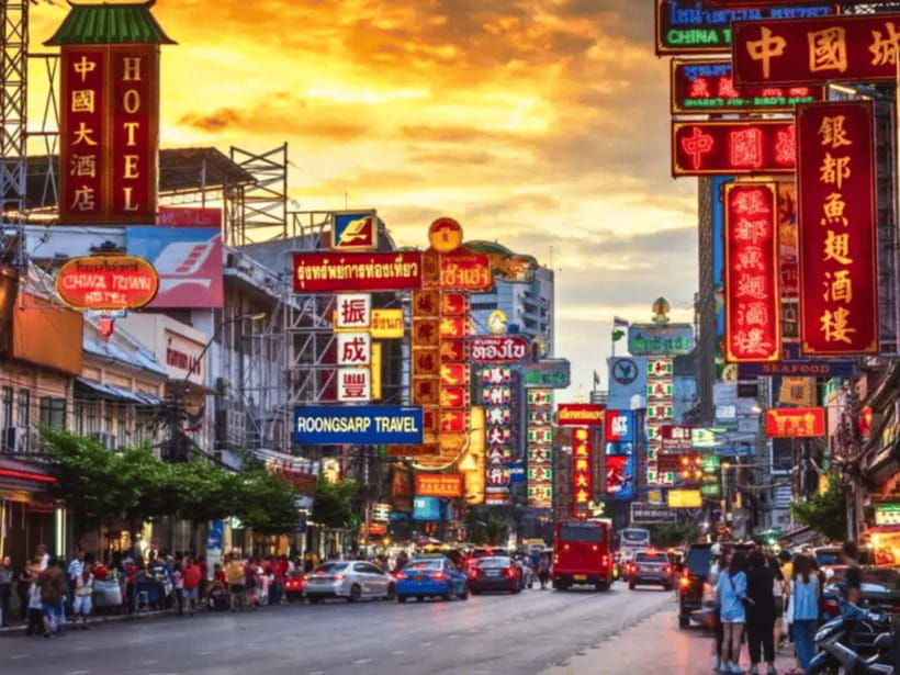 bangkok-wat-phra-kaew-wat-arun-and-chinatown-tour