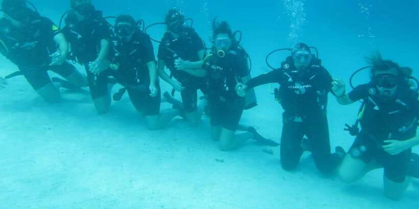 basic-fun-dive-at-menjangan-island-2