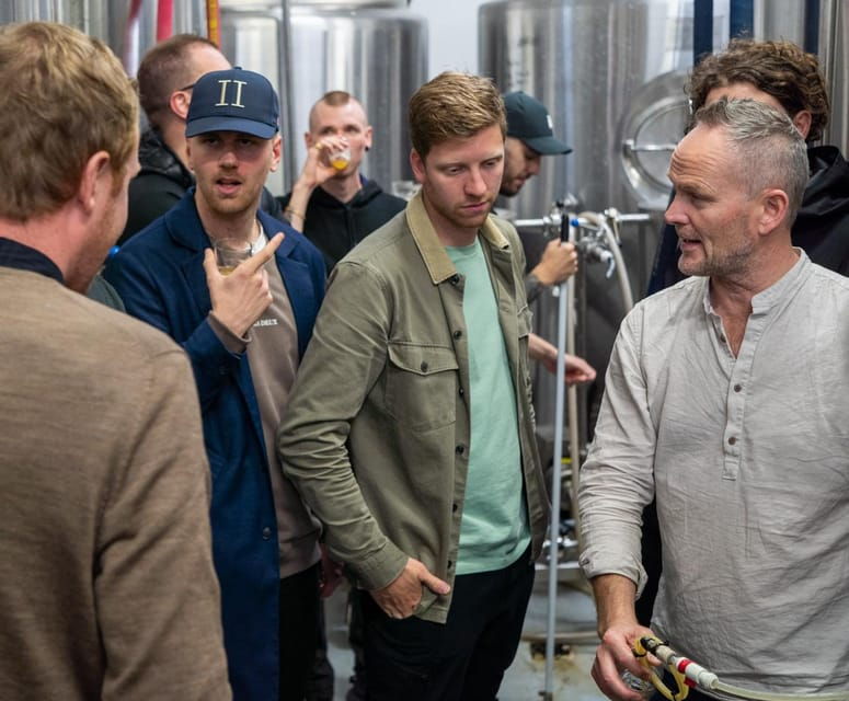 beer-brewery-tour-at-gaedingur-brewery