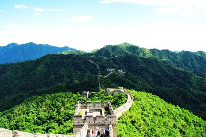 Beijing Bus Group Tour Of Badaling Great Wall Without Lunch - What to Expect from This Tour