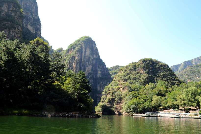 beijing-longqing-gorge-tour-with-english-speaking-driver