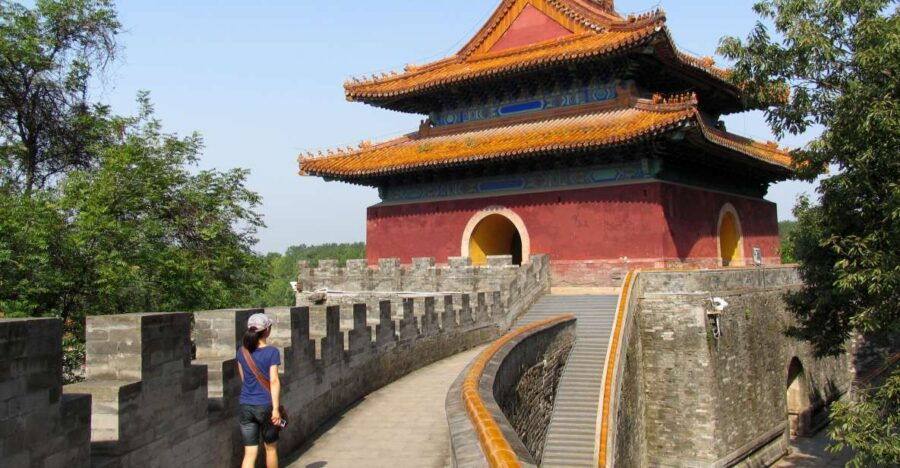 beijing-mutianyu-great-wall-and-ming-tombs-private-tour-2