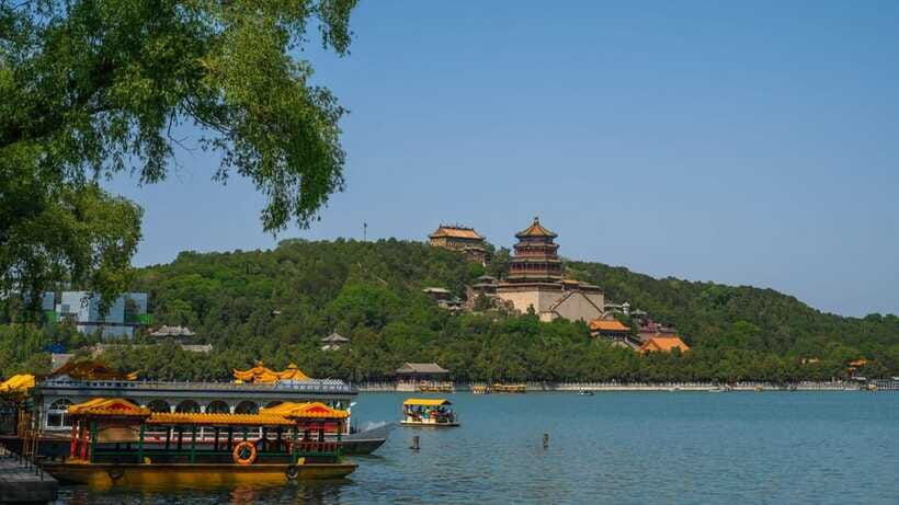 beijing-royal-boat-ride-summer-palace-self-guided-tour