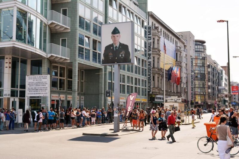 berlin-cold-war-history-and-berlin-wall-guided-walking-tour