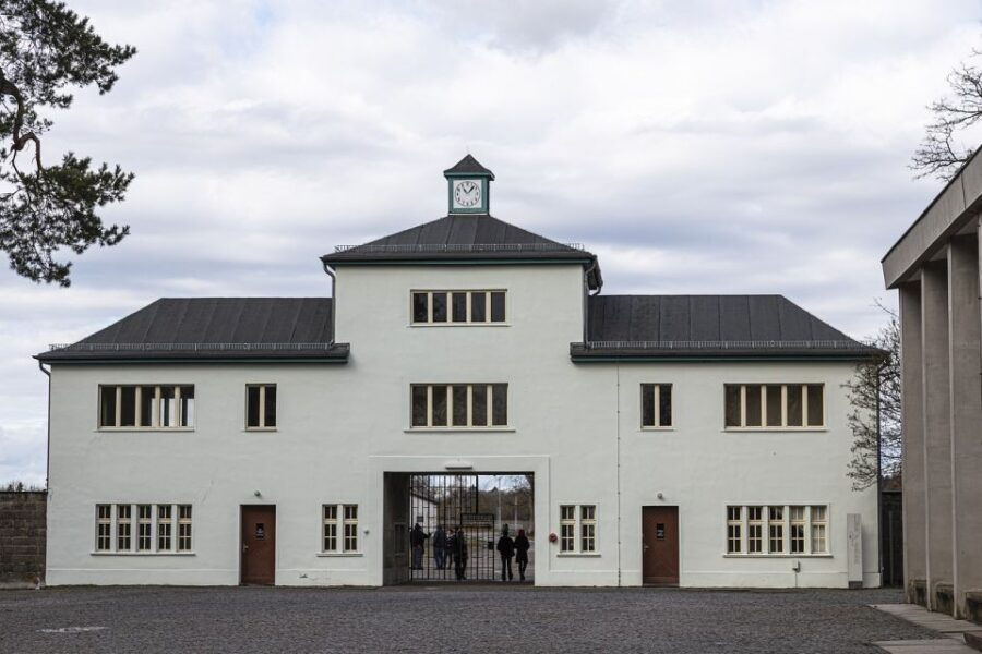 berlin-sachsenhausen-concentration-camp-memorial-tour