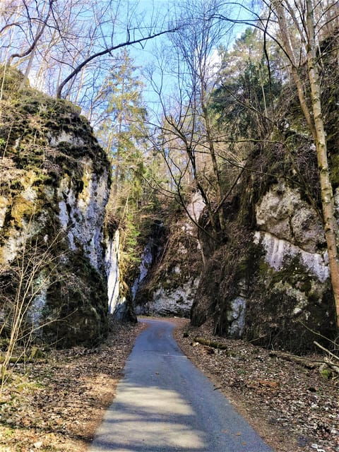 beyond-brno-best-of-czech-caves-full-day-hiking-tour