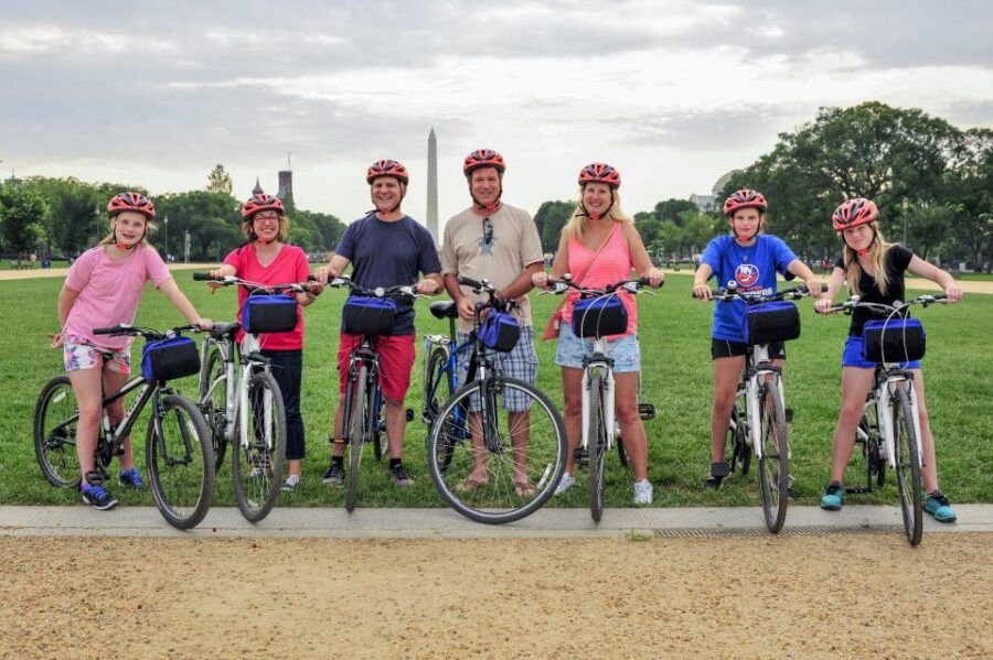 Bike Tour: Capitol Hill, Lincoln Memorial, National Mall
