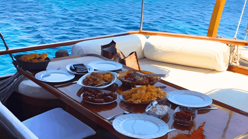 bodrum-private-boat-trip-for-big-groups
