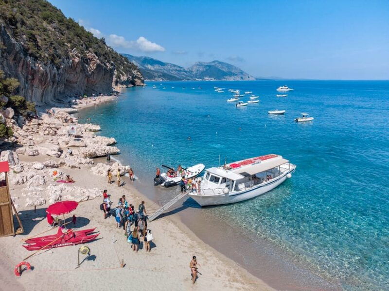 cala-gonone-gulf-of-orosei-boat-tour-with-aperitif