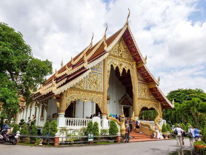 chiang-mai-3-hour-old-city-and-temples-guided-walking-tour