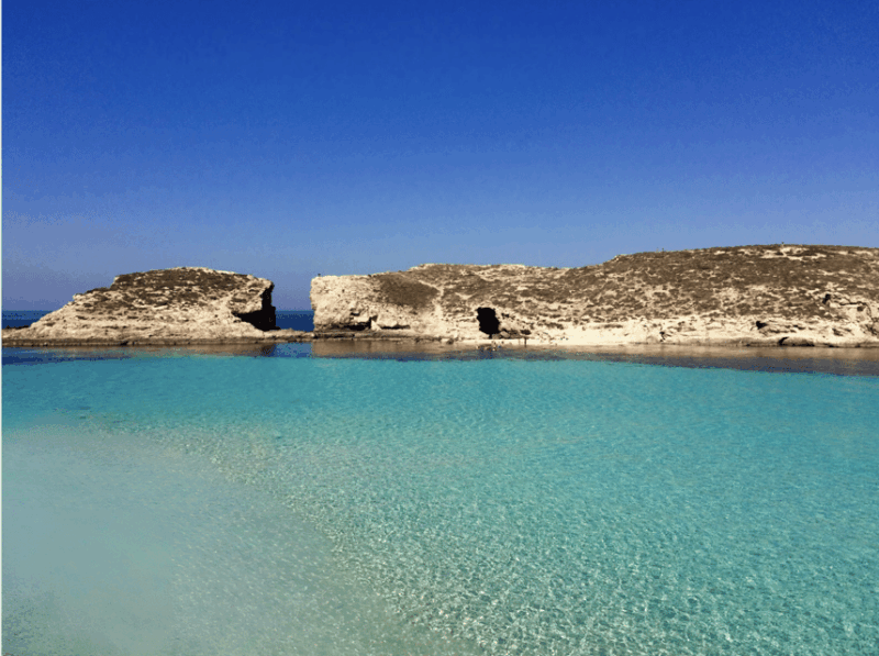 cominos-best-in-a-flash-caves-coves-beaches-boat-tour