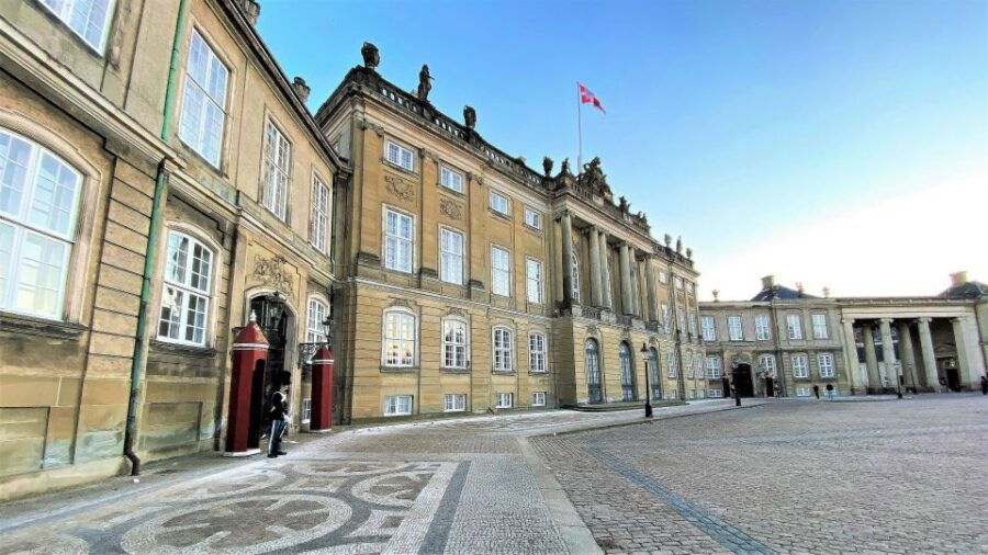 copenhagen-guided-bike-tour-in-french-with-own-bike