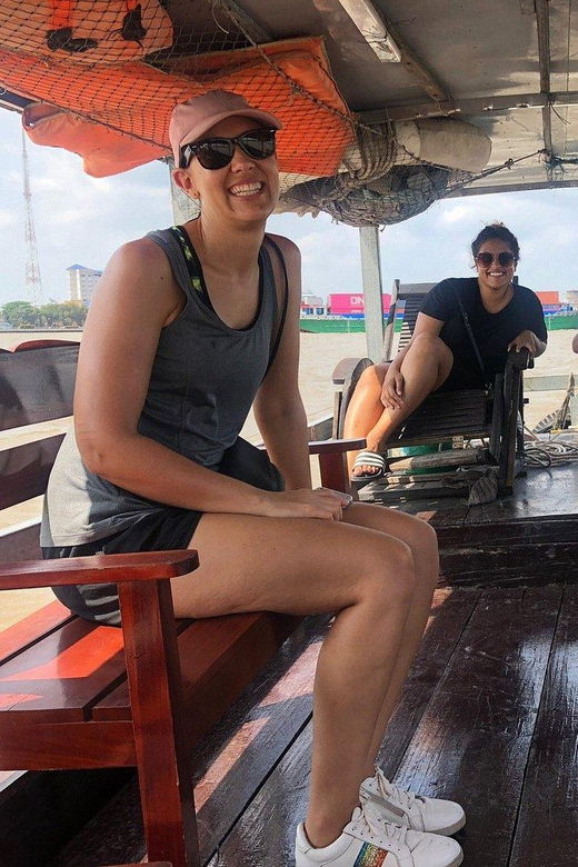 cu-chi-tunnels-and-mekong-delta-full-day-tour-2