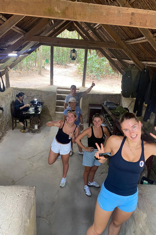 cu-chi-tunnels-ben-dinh-halfday-tour