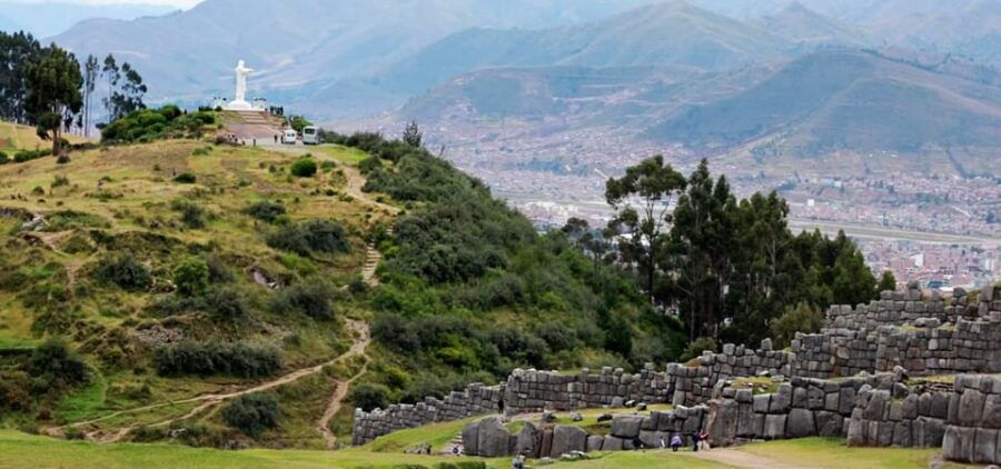 cusco-scenic-and-kukuli-show-pisco-sour
