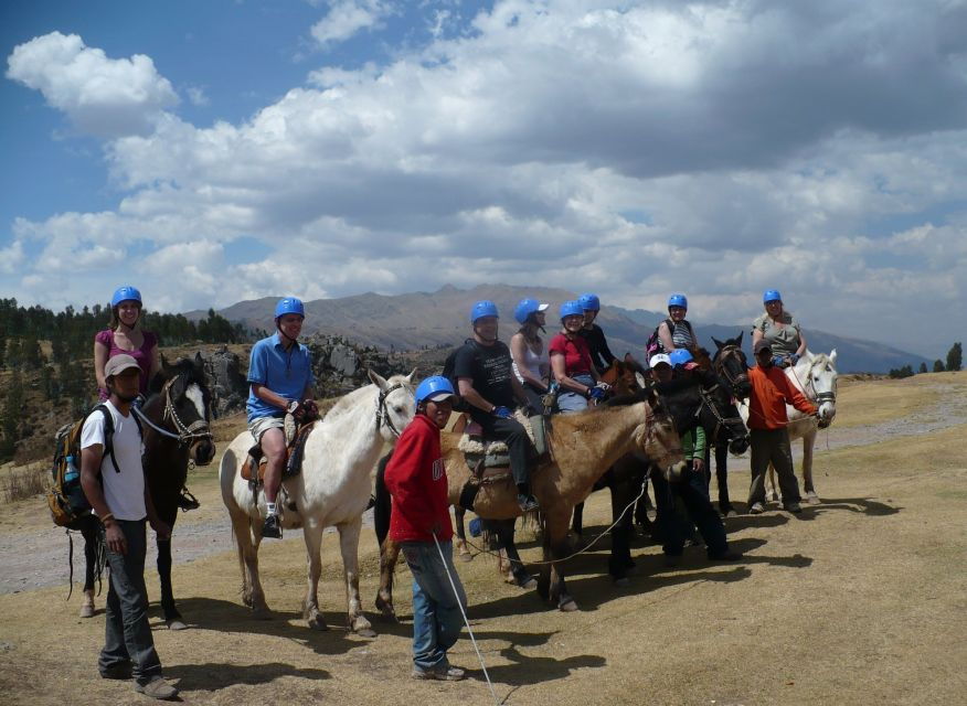 cuscohalf-day-private-tour-riding-on-horseback-around-cusco
