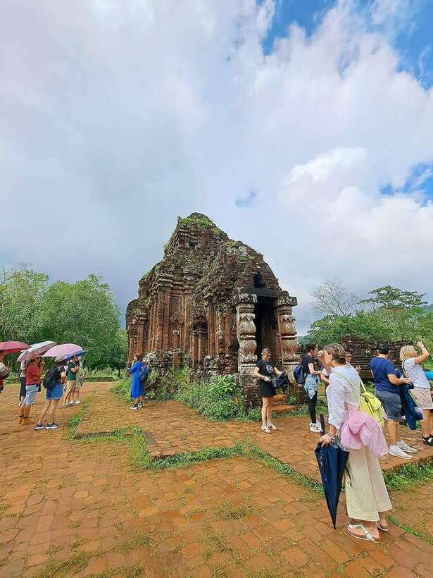 da-nang-hoi-an-my-son-sanctuary-tour-with-private-guide