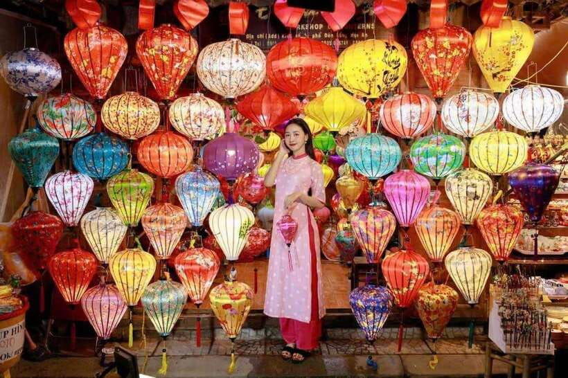 da-nang-linh-ung-pagoda-marble-mountain-and-hoi-an-tour-8