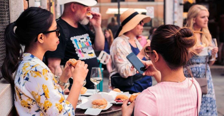 devour-venice-street-food-tour-wine-tasting-market-visit