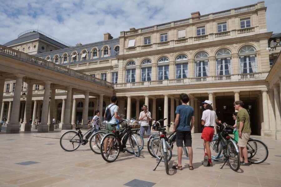 discover-paris-by-bike