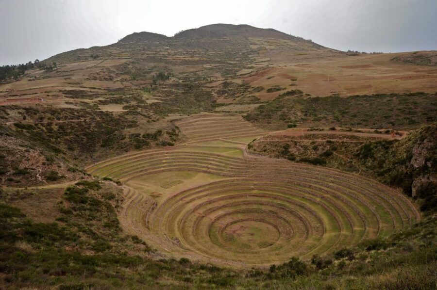 discover-the-enchanting-moray-and-salt-mines-of-maras