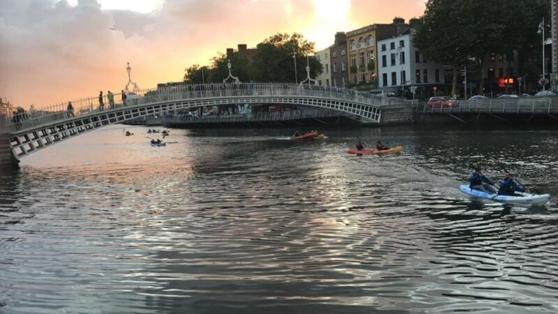 dublin-music-under-the-bridges-kayaking-tour