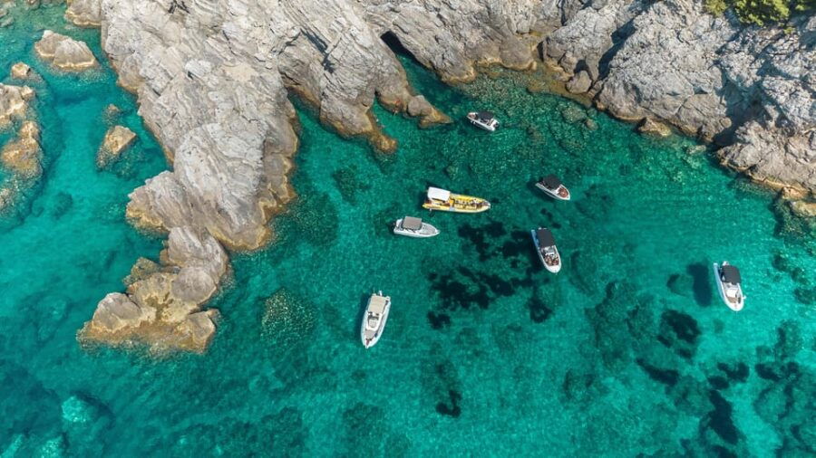 dubrovnik-private-swim-snorkel-cave-boat-tour-w-drinks
