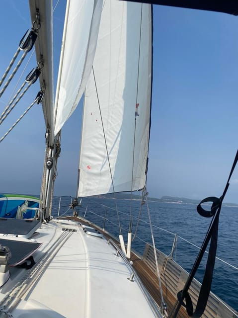 dubrovnikprivate-crouse-around-elaphite-on-a-sailing-yacht