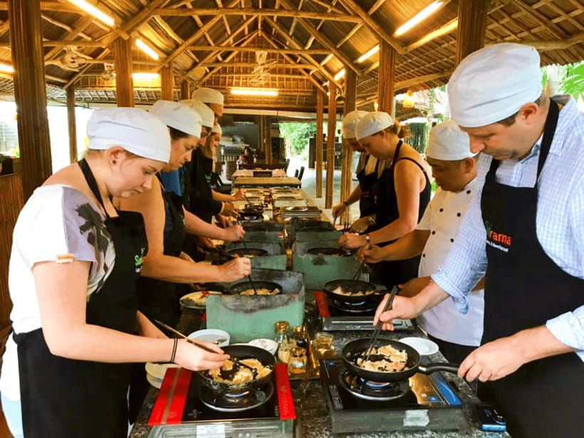 embark-on-cooking-class-tour
