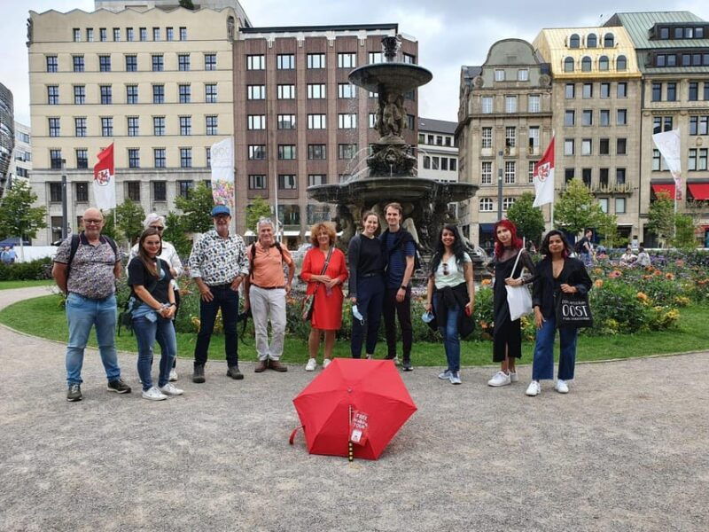 explore-dusseldorf-with-passionate-tour-guides