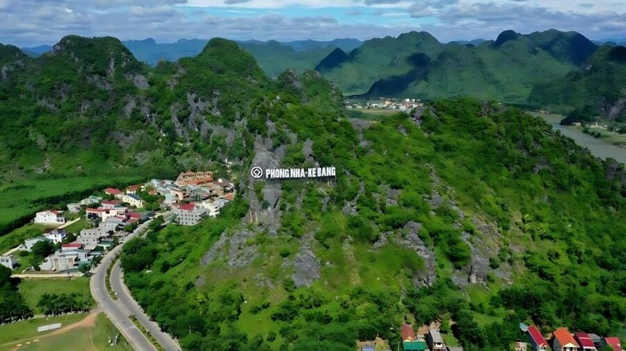 explore-phong-nha-ke-bang-national-park-2d1n