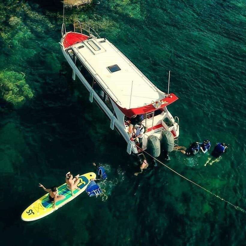 explore-phu-quoc-cable-car-4-island-trip-by-speed-boat