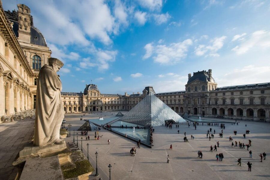 explore-the-secrets-of-the-louvre-mona-lisa-pass