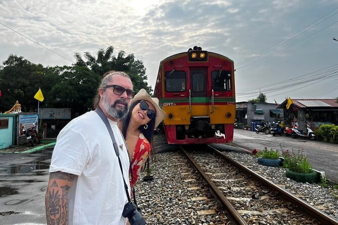 Floating & Railway Markets Private Tour - An In-Depth Look at the Tour Experience