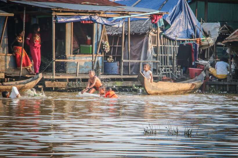 floating-village-and-tonle-sap-sunset-tour