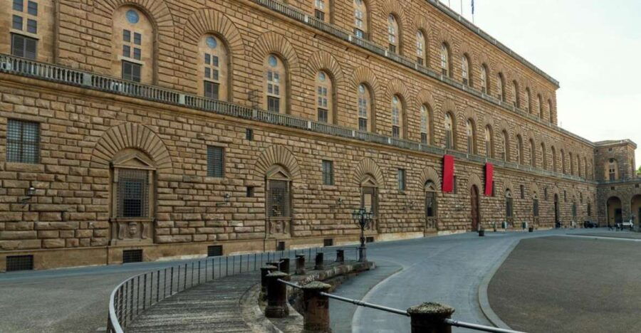florence-pitti-palace-small-group-tour