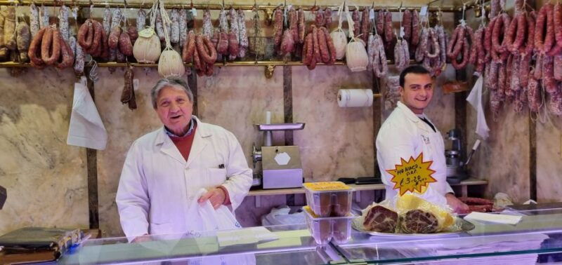 food-tour-with-davide-up-on-the-hill