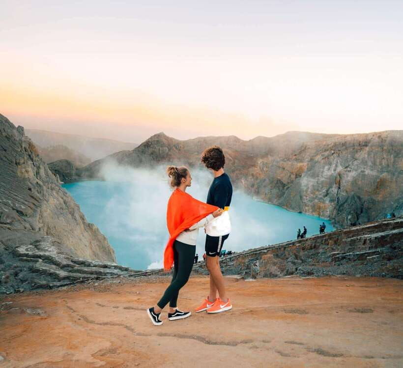 from-bali-mount-ijen-private-hike-with-blue-flame