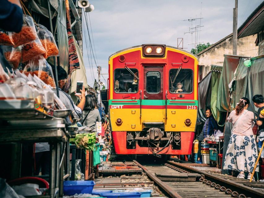 from-bangkok-maeklong-railway-and-floating-market-day-tour