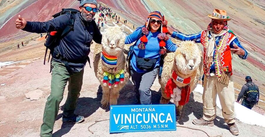 from-cusco-colored-mountain-and-red-valley-day-trip-meals