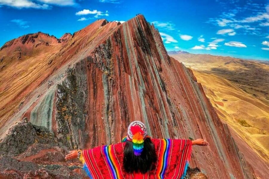 from-cusco-colored-mountains-pallay-punchu-full-day-tour