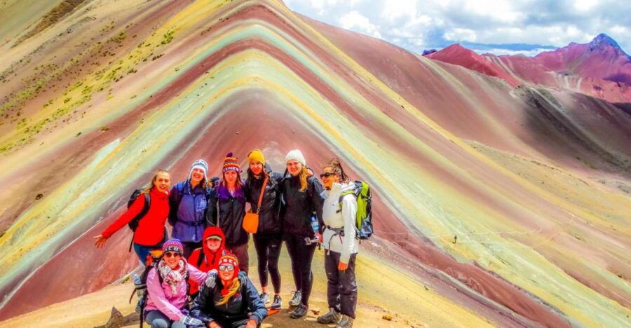 from-cusco-rainbow-mountain-full-day-trek-with-meals-2